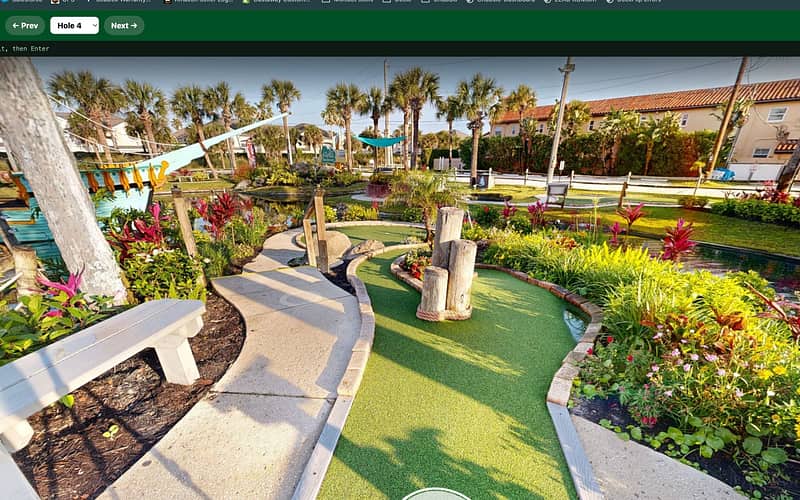 The tee at Hole 4