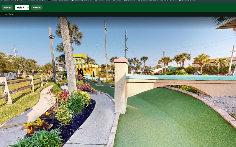 The tee at Hole 7